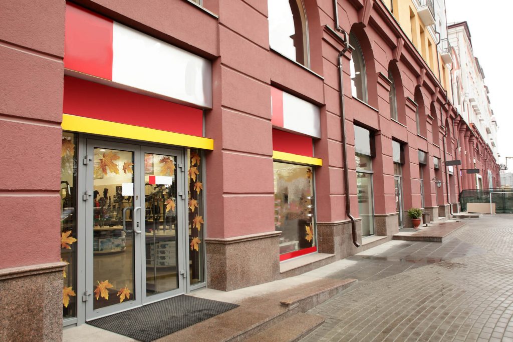 Ladengeschäft Tür Montage - 3